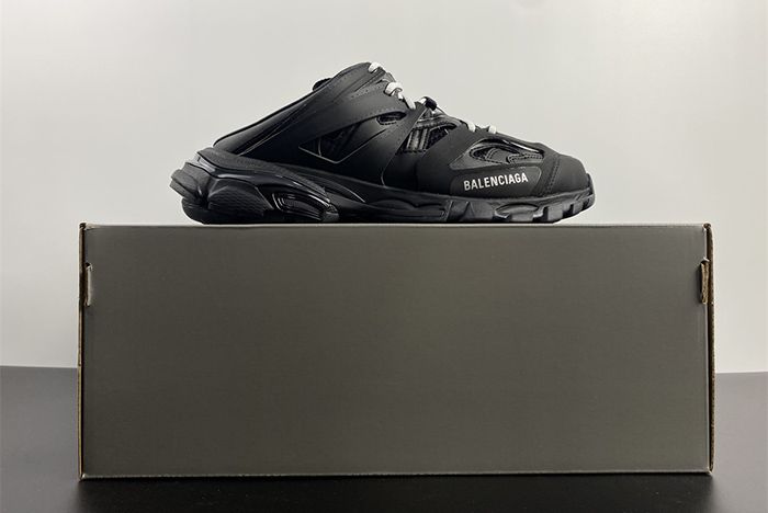Ba*len*cia*ga track mule in black mesh and nylon 653814w3cp31000
