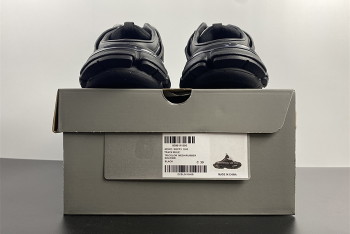 Ba*len*cia*ga track mule in black mesh and nylon 653814w3cp31000