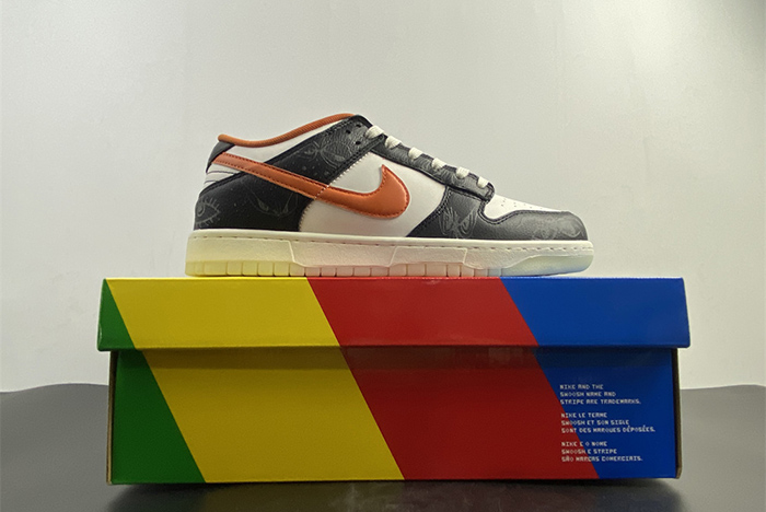 NIKE Dunk SB Low DD3357-100