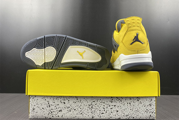 AIR JORDAN 4 RETRO LS 