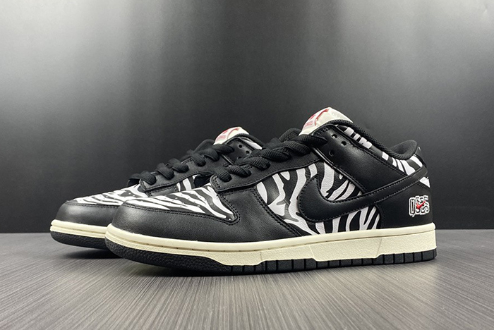 Quartersnacks x NK SB Dunk DM3510-001