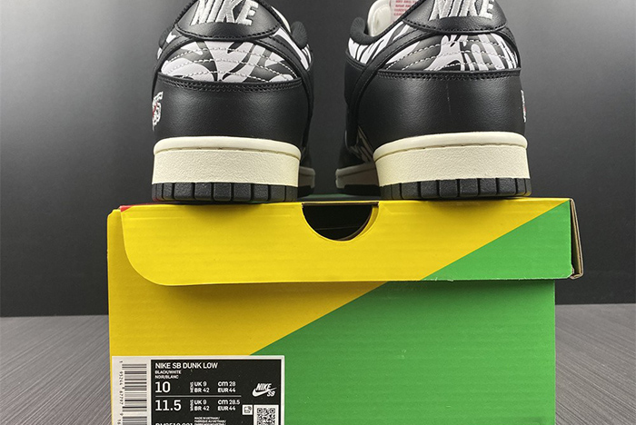 Quartersnacks x NK SB Dunk DM3510-001
