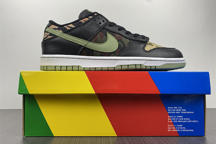 NIKE DUNK LOW SE DH0957-001