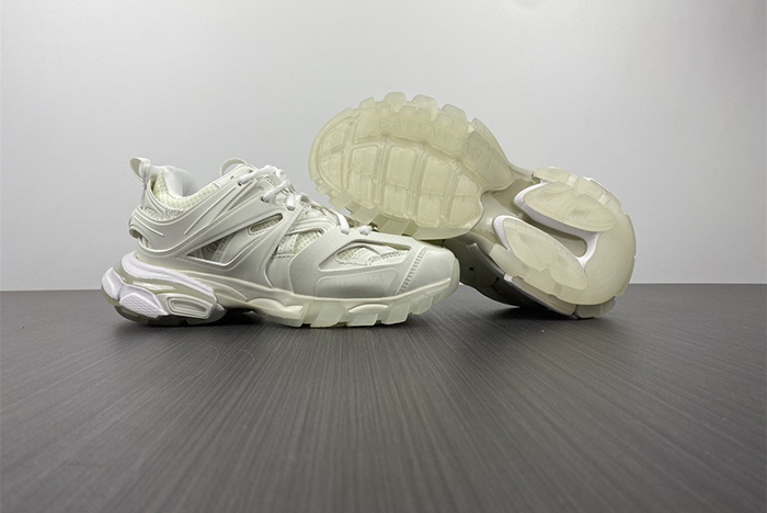 Ba*len*cia*ga track sneaker upper glow in dark/sole 542436 w3cr1 9000