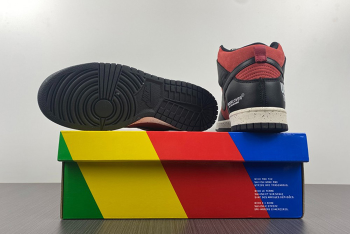ike x Undercover Dunk Hi DD9401-600
