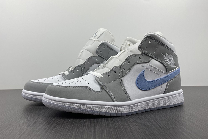 Air Jordan 1 Mid BQ6472-105