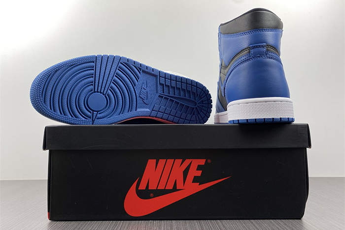 Air Jordan 1 High OG “Dark Marina Blue” 555088-404