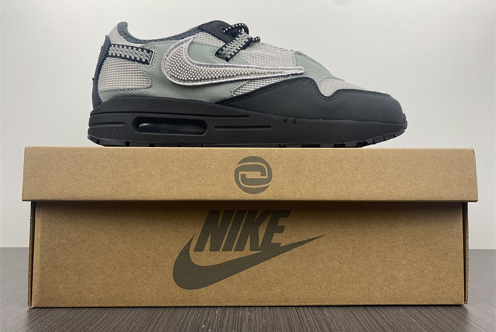 MAX 1 TS Travis Scott x Nike Air Max 1 DO9392-001