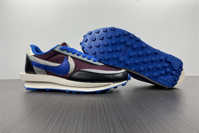 sacai x Nike LDV Waffle DJ4877-600