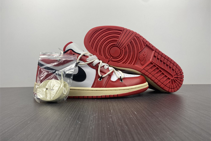 AIR JORDAN 1 LOW AJ1 553558-118