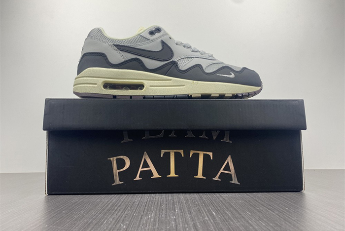 Patta x Nike Air Max 1  DH1348-002