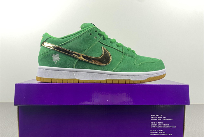 Nike SB Dunk Low “St.BQ6817-303