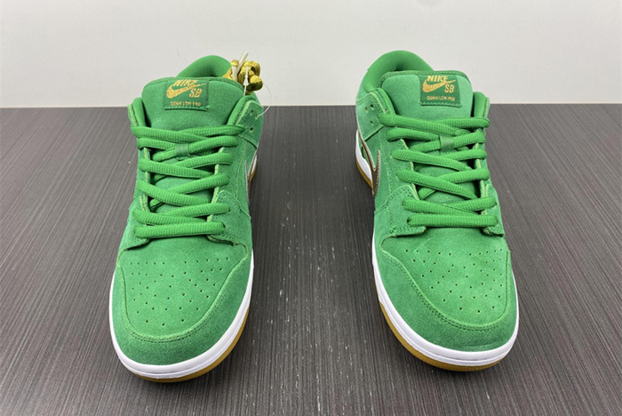 Nike SB Dunk Low “St.BQ6817-303