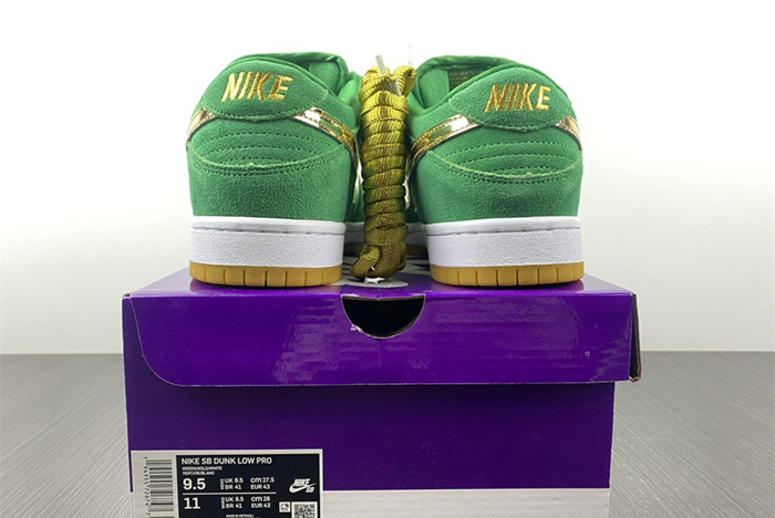 Nike SB Dunk Low “St.BQ6817-303