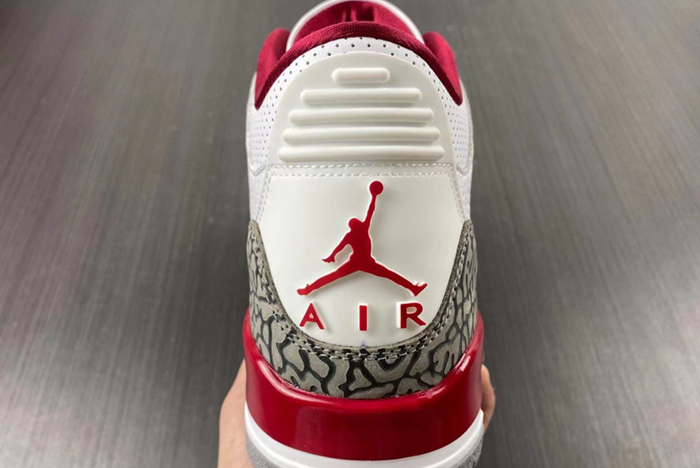 Air Jordan 3 “Cardinal Red” CT8532-126