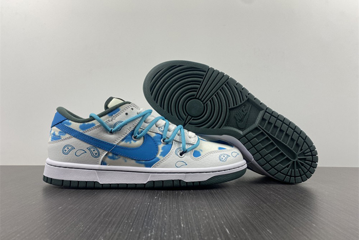 Nike Dunk Low RETRO DH0957-100