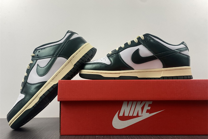 Nike Dunk Low “Vintage Green” DQ8580-100