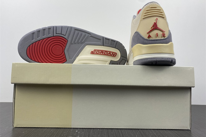 Air Jordan 3 “MUSLIN DH7139-100