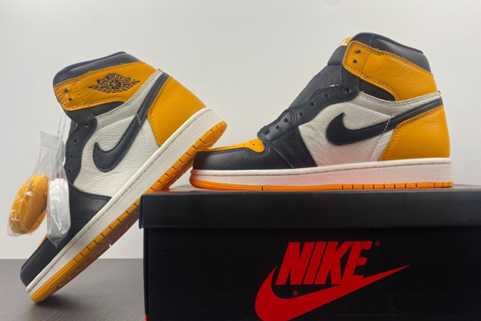Air Jordan 1 High OG “Yellow Toe” 555088-711