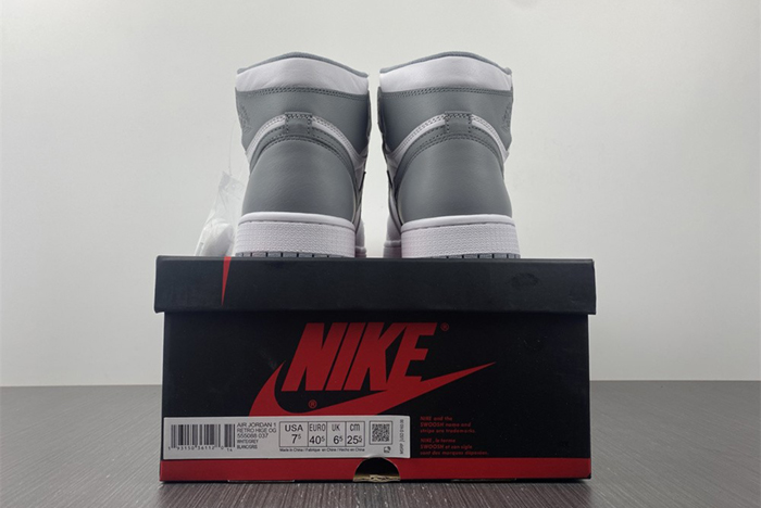 Air Jordan 1 High OG ‘Stealth 555088-037
