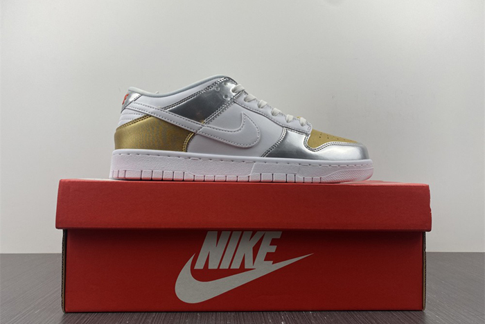 Nike Dunk Low WMNS “Metallic” DH4403-700