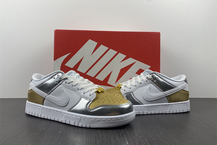 Nike Dunk Low WMNS “Metallic” DH4403-700