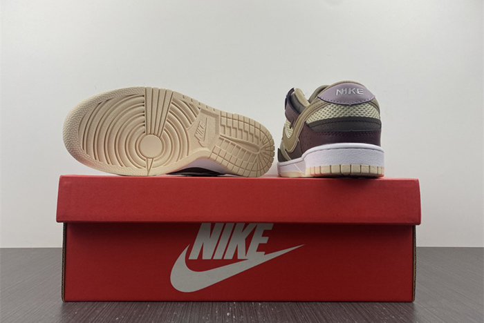 Nike Dunk Scrap  DH7450-100