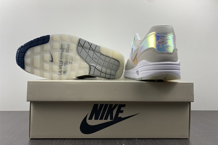 Nike Air Max 1 AMD La Ville Lumière DQ9326-100