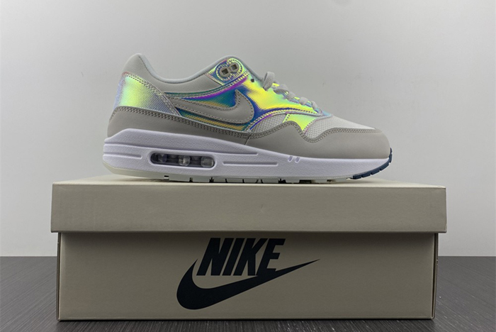 Nike Air Max 1 AMD La Ville Lumière DQ9326-100