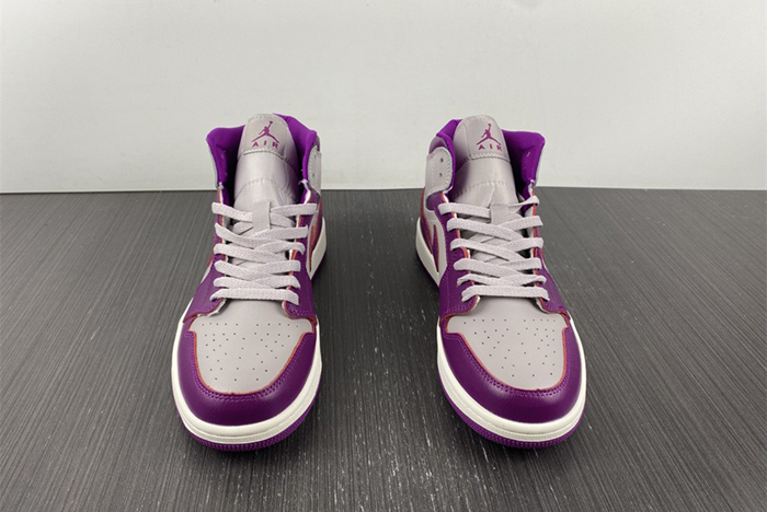 Air Jordan 1 Mid BQ6472-501