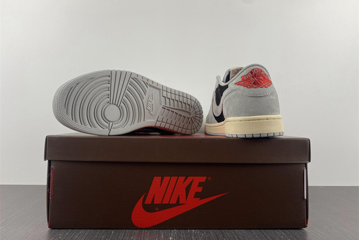 Travis Scott x Air Jordan 1 Low OG AJ1 DM7866-010