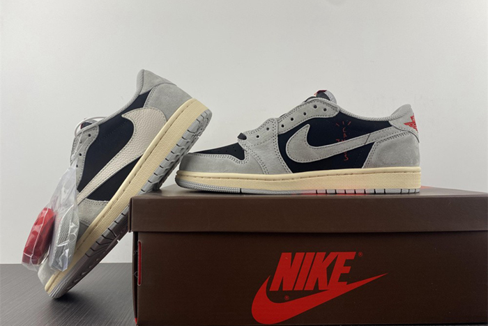 Travis Scott x Air Jordan 1 Low OG AJ1 DM7866-010