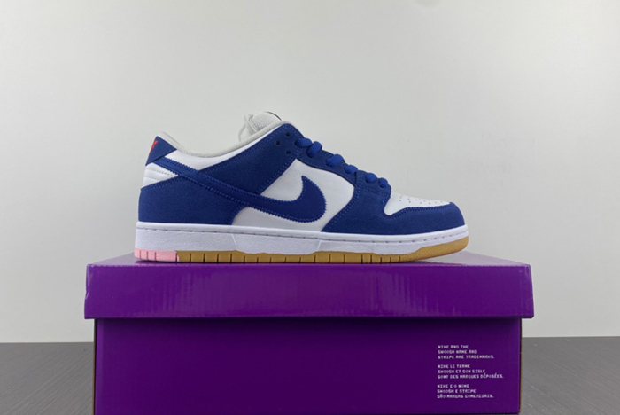 Nike SB Dunk Low “Los Angeles Dodgers” DO9395-400