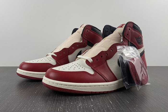 Air Jordan 1 High OG “Chicago Reimagined” DZ5485-612