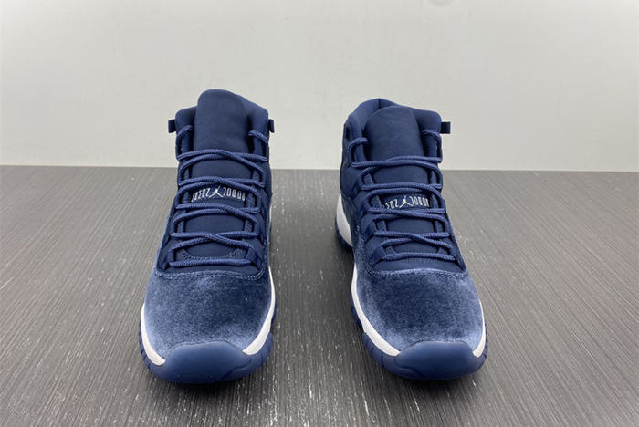 11Air Jordan wmns AR0715-441