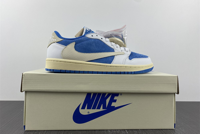 Air Jordan 1  CQ4277-212
