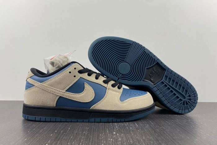 （NIKE） SB Dunk BQ6817-200