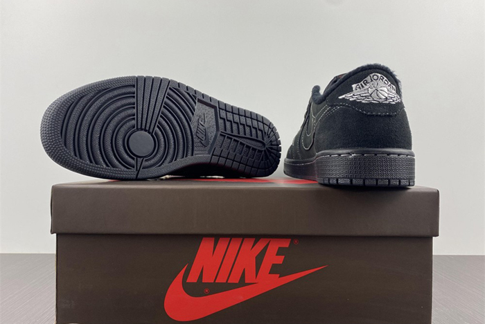 Travis Scott x Air Jordan 1 Low OG AJ1 DM7866-001 1