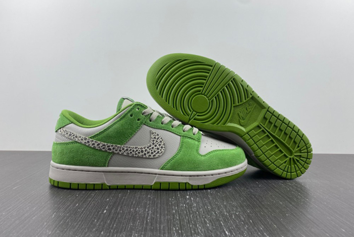 Dunk Low "Safari Swoosh"  DR0156-300