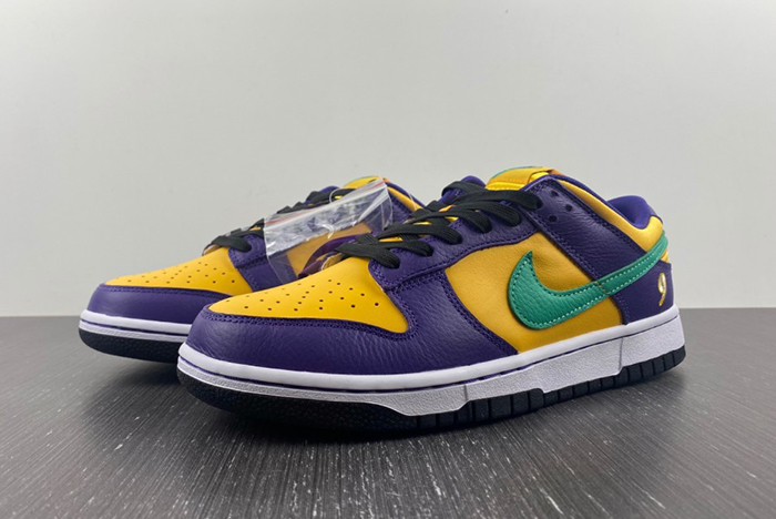 NIKE DUNK LOW DO9581-500