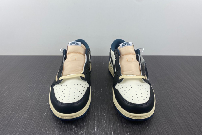 Travis Scott x Air Jordan 1 Low OG AJ1  DM7866-400