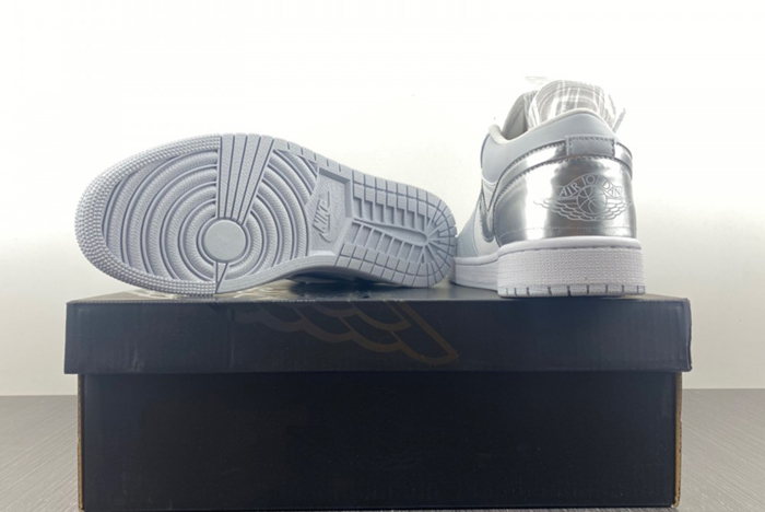 Nike Air Jordan 1 Low AJ1 DX6070-101