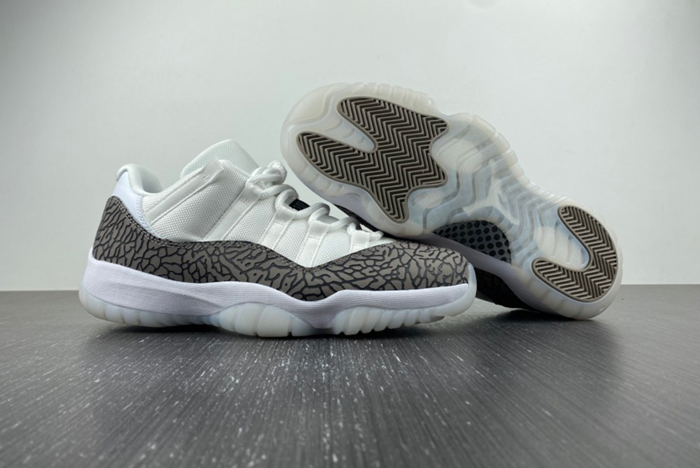 Air Jordan 11 Low WMNS “Yellow Snakeskin”  AV2187 140
