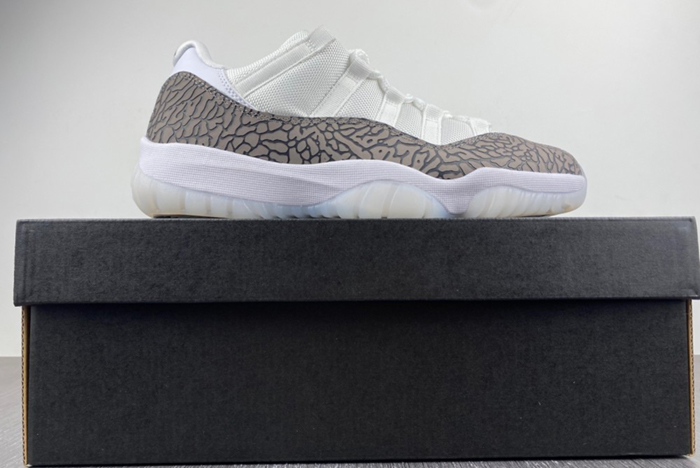 Air Jordan 11 Low WMNS “Yellow Snakeskin”  AV2187 140