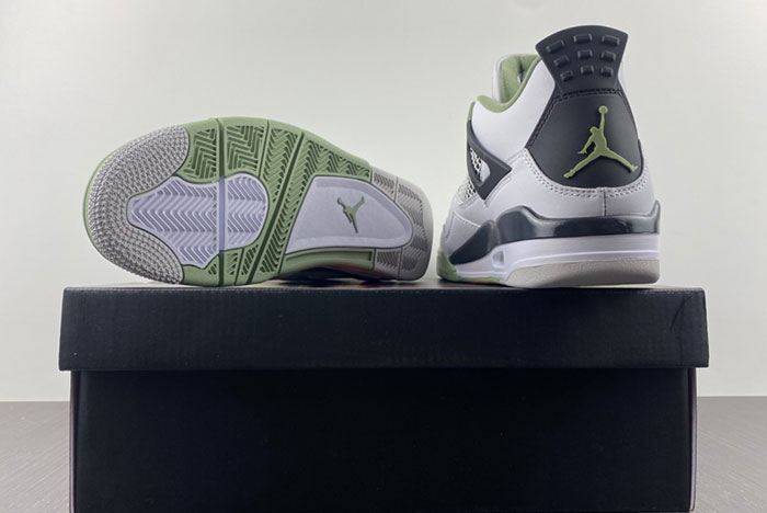 Air Jordan 4 WMNS “Seafoam” AQ9129-103