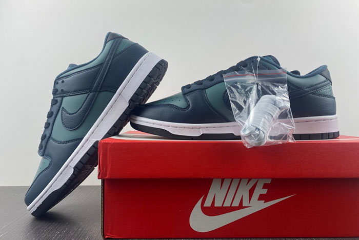 Nike Dunk Low Retro Armory Navy  DR9705-300