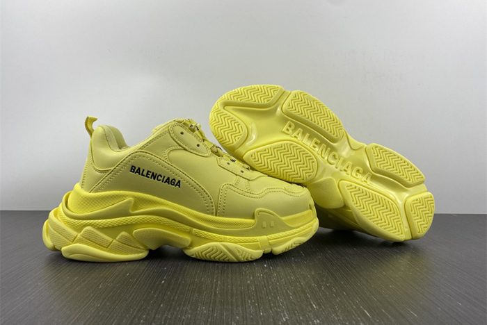 Ba*len*cia*ga triple s yellow 524039 w1fb5 2308