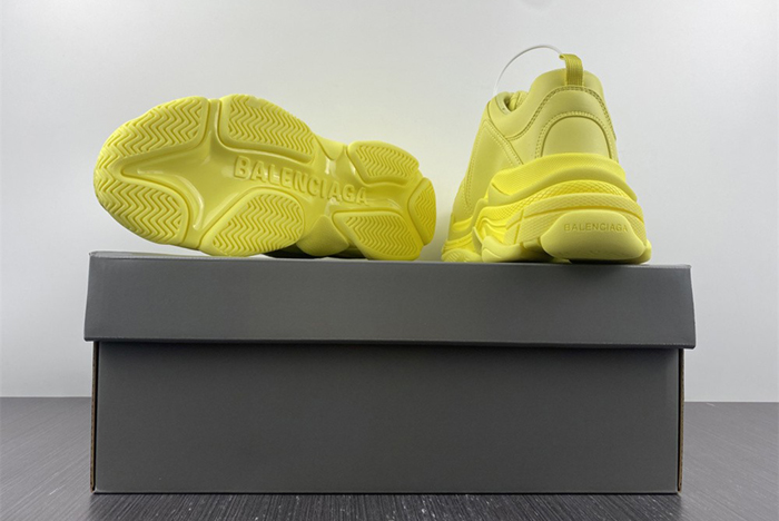Ba*len*cia*ga triple s yellow 524039 w1fb5 2308