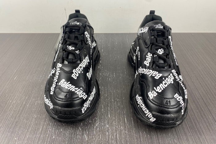 Ba*len*cia*ga triple s  536737 w2fab1090