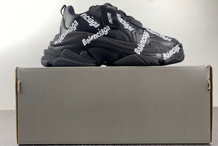 Ba*len*cia*ga triple s  536737 w2fab1090